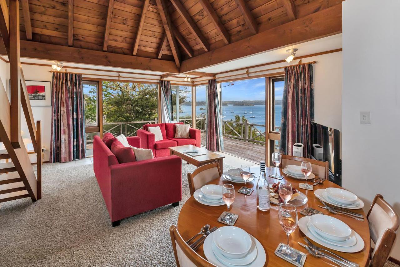 Te Maiki Retreat - Russell Holiday Home Exterior foto